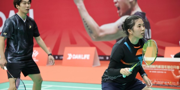 金年会APP-首设“宝企羽动组”、男单诞四冠王！2025林丹杯宝体收官