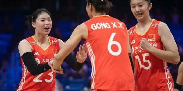 从女排自由人交班年龄来推测倪非凡上位时间！今年世锦赛或能主打