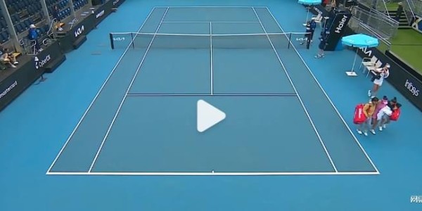 金年会APP-澳网首场金花德比大战宣告流产！韦思佳意外伤退无缘同马烨欣会师